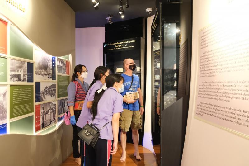 เมื่อวันศุกร์ที่ 24 ธันวาคม 2564 นักศึกษาสาขาวิชาการท่องเที่ยว วิทยาลัยอาชีวศึกษาเชียงใหม่ เข้าศึกษาดูงาน ณ พิพิธภัณฑ์ธนารักษ์ จังหวัดเชียงใหม่